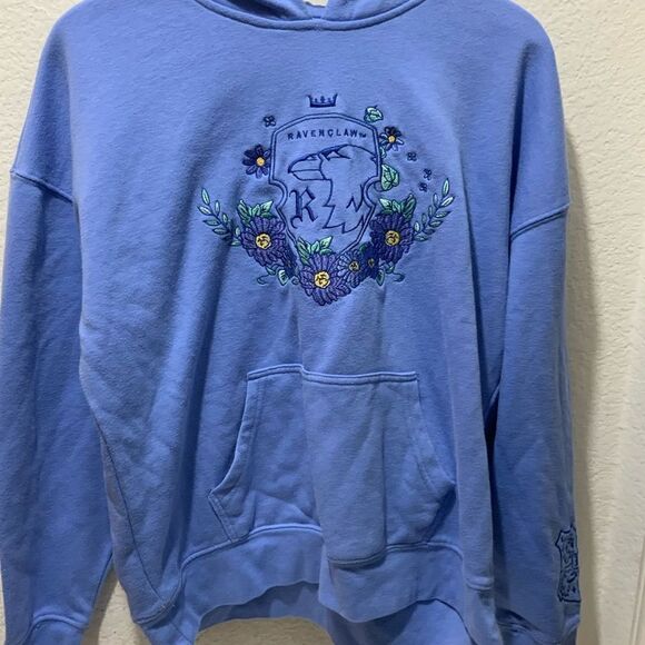 Harry Potter Floral Ravenclaw Crest Women's Hoodie - BoxLunch Exclusive - Picture 8 of 10